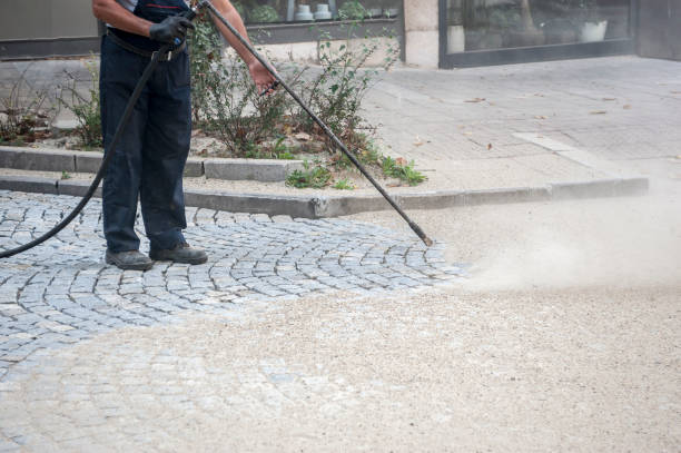 Post-Construction Pressure Washing in Jefferson City, MO